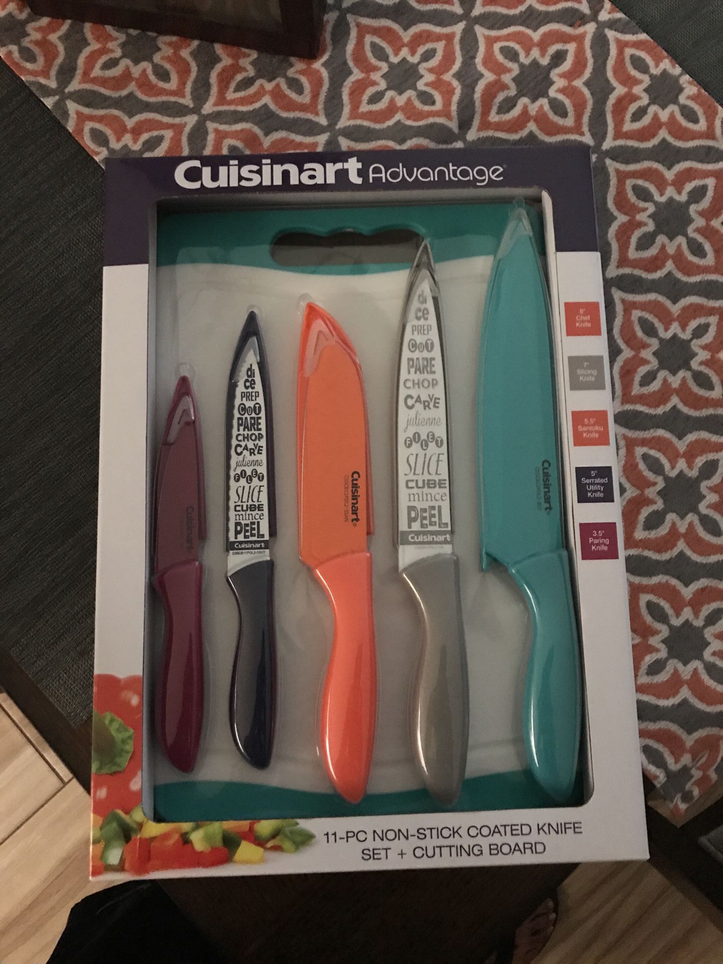 NEW NICE Cuisinart 11-Piece Non-Stick Coated Knife Set with Cutting Board