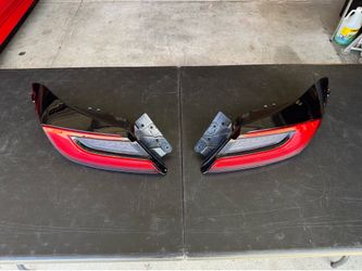 OEM Toyota GR86 Subaru BRZ Tail Lights
