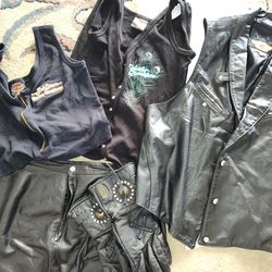 Vintage Harley Davidson clothes. Leather skirt no tag