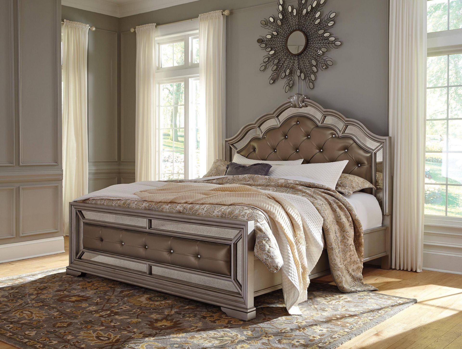 Ashley Furniture Queen Tufted Bed Frame And Box for Sale in Palos