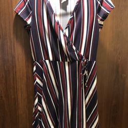Stripe Dress 👗 Size Large