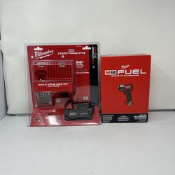 Milwaukee M18 FUEL 1/2 in. Impact Wrench w/ 5.0Ah Starter Kit