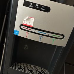 Water Dispenser 