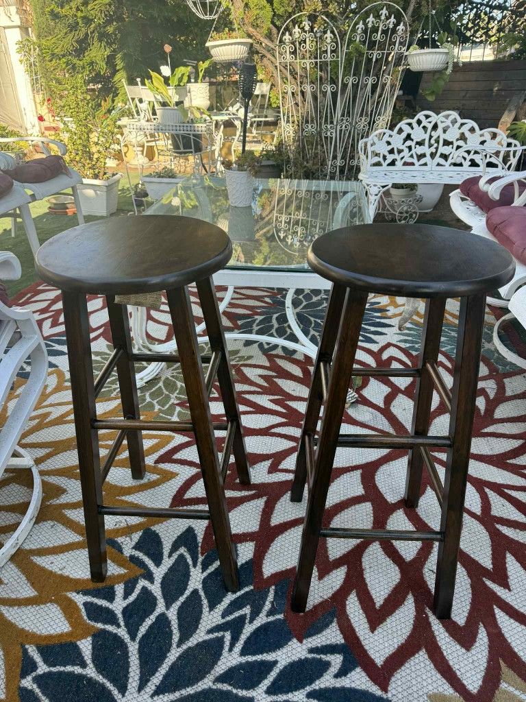 Wood Element Bar Stool Color Dark Brown No Scratches Good Condition
