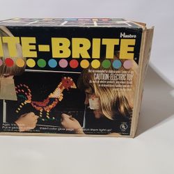 1975 Vintage lite brite (#5455) in original box hasbro (used/Pre-owned) 