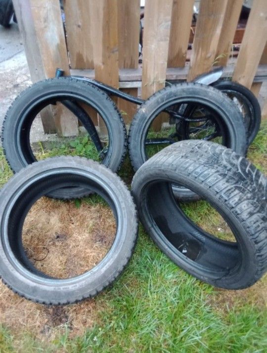 4 Hankook Tires. LIKE NEW!