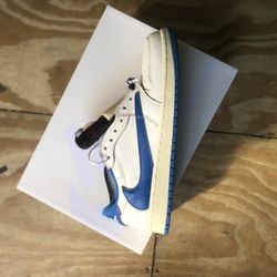 Jordan 1 Low OG ( Travis Scott Fragments )