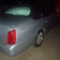 2003 Cadillac deville 