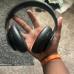 Beats Studio pro max