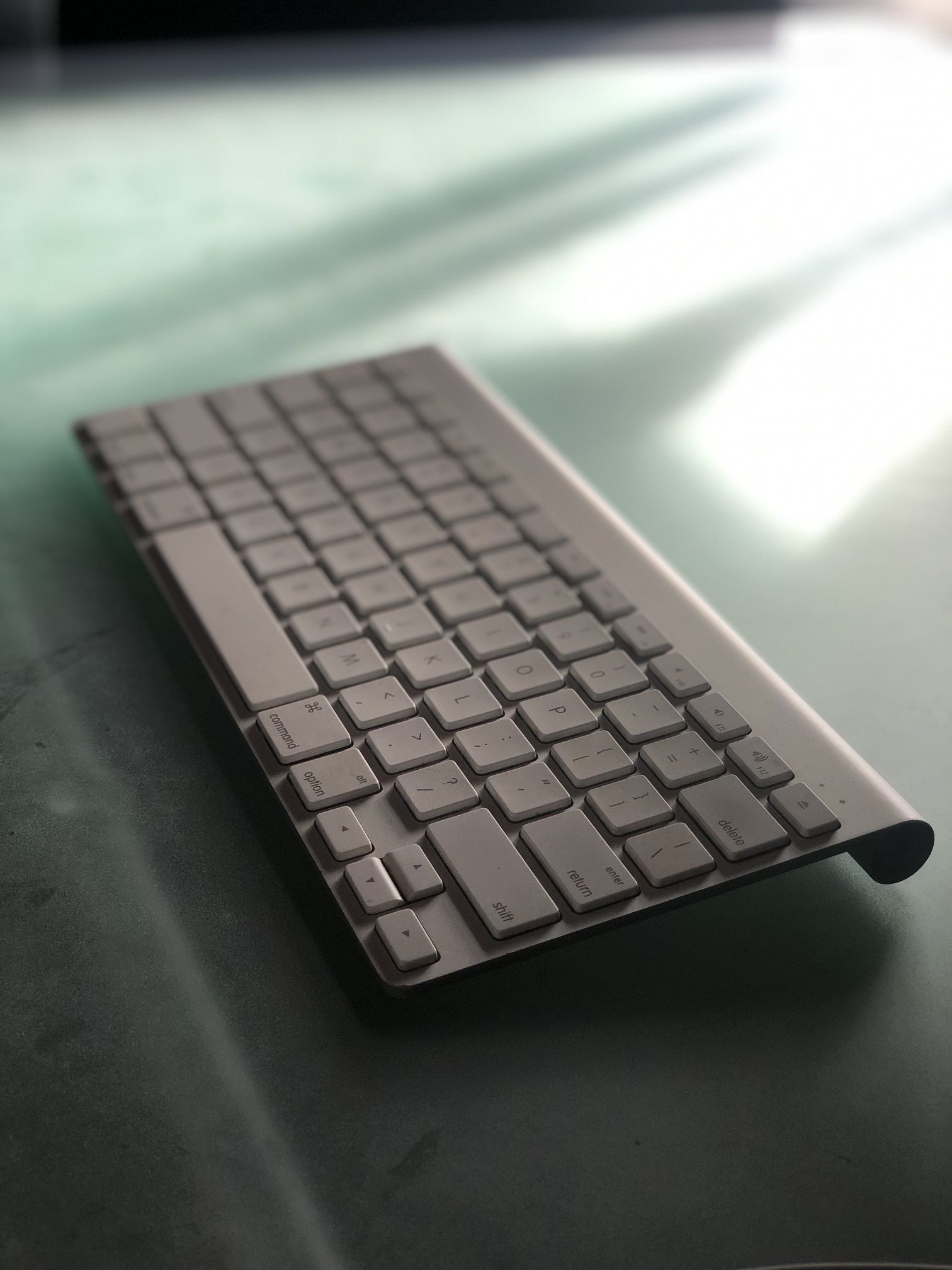 Apple Keyboard - Bluetooth (A1314)