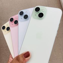 iPhone 15 128gb T-Mobile Metro PCs 