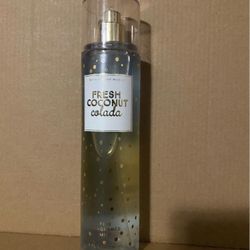 Bath & Body Works-Fresh Coconut Colada 