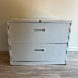 2-Drawer File Cabinet