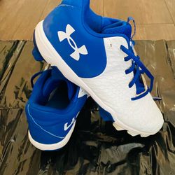 UNDER ARMOUR Women’s Glyde 2.0 RM Softball Cleats White/Royal Blue  Size 10