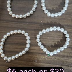 Hand Made glass beaded bracelets (read description)