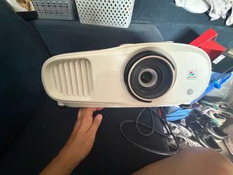 EPSON 3LCD Projector