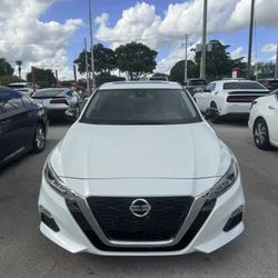 2020 Nissan Altima