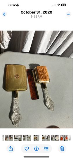 Vintage vanity set