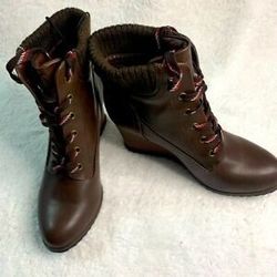 Nautica Brandt Wedge Bootie Brown Size 9