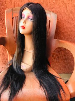 32” Straight Wig With 2x4 Closure