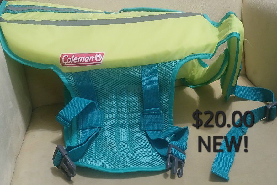 Coleman Pup Flotation Device New! Size Med. 