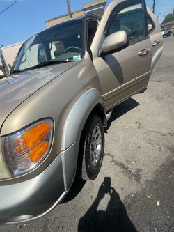 2003 Toyota Sequoia