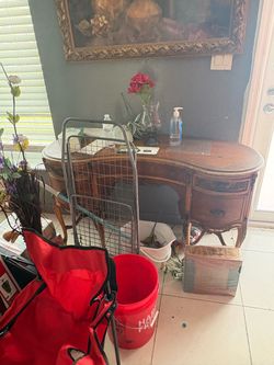 Desk