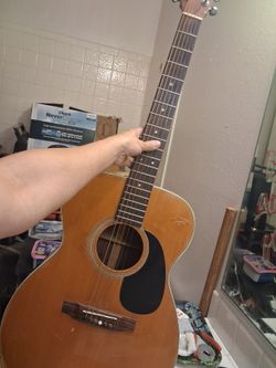 Takamine Acoustic Guitar