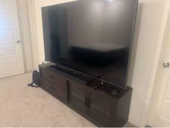 Samsung 85 inches TV with TV stand