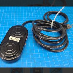 Linemaster Lektro-Lok 10A 125-250 VAC Foot Switch L-2-S