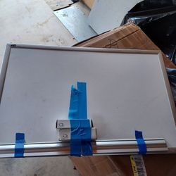 White  Board .,with Hardware 