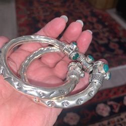 GREEN ONYX S/P BANGLE-as is