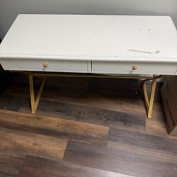 Vanity Table For Sale 