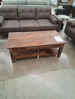 SOLID WOOD BEAUTIFUL GRAIN WOOD COFFEE TABLE