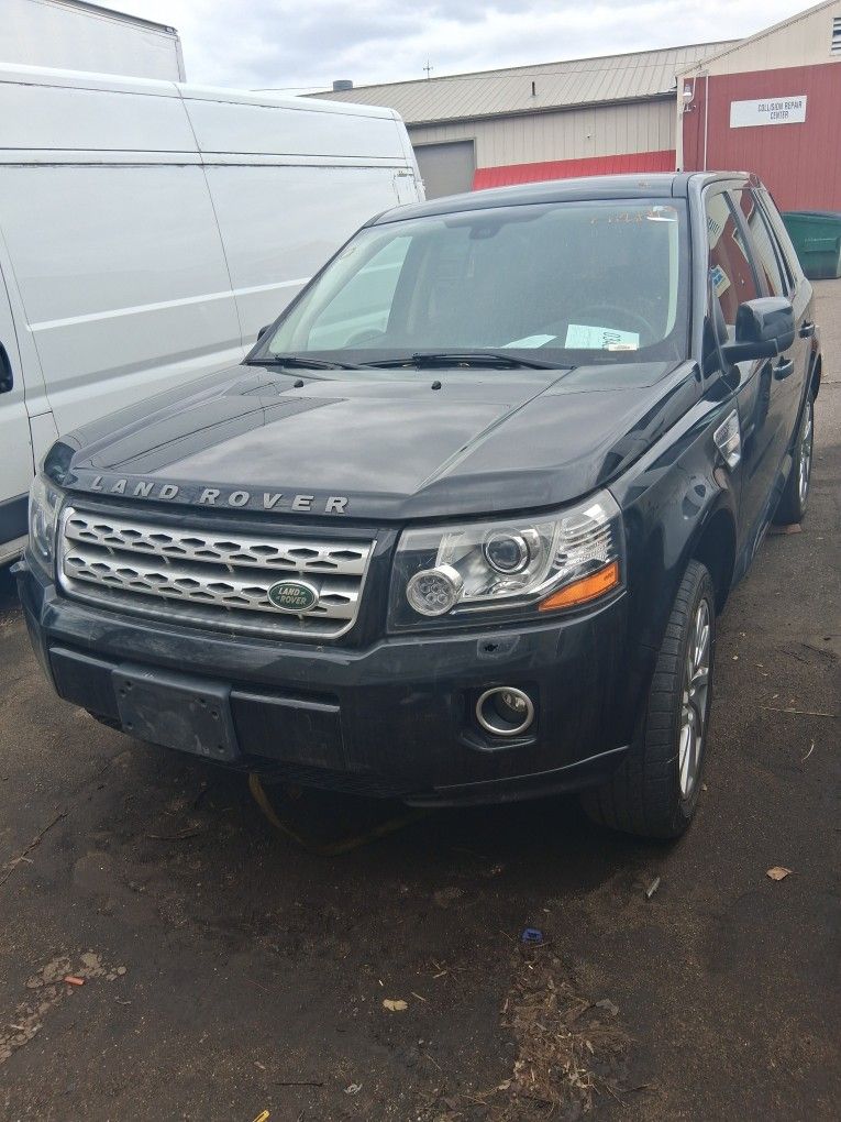 2013 Land Rover LR2
