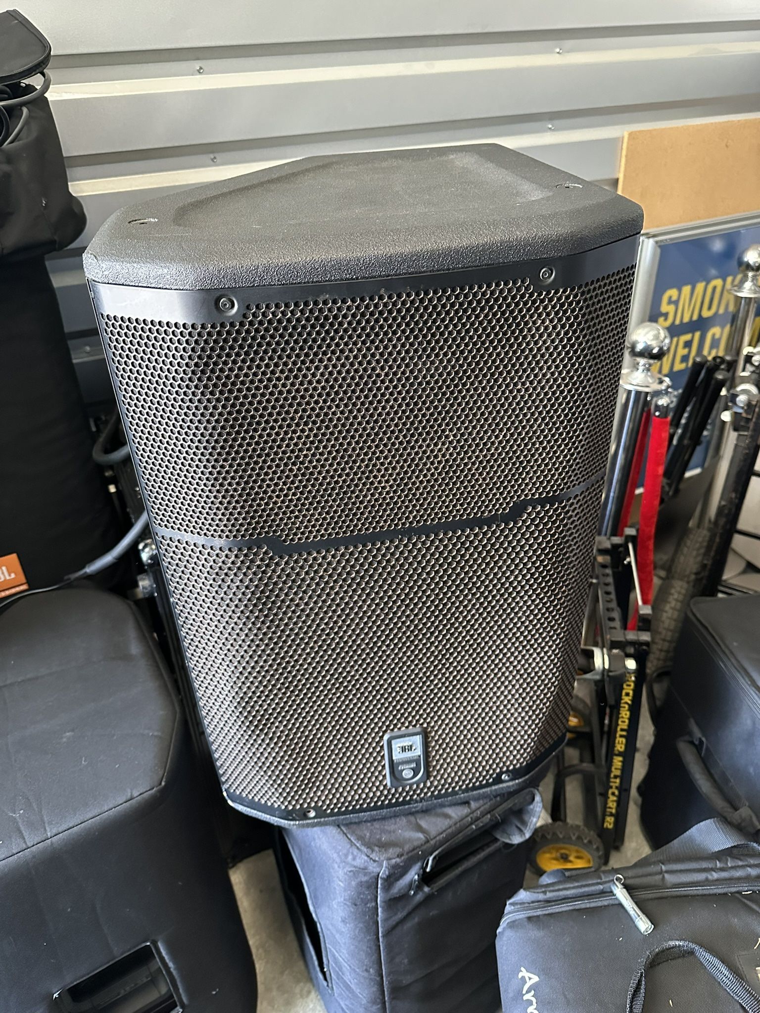 JBL PRX 615M 15” Speakers