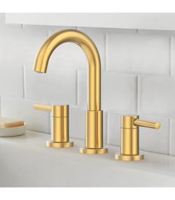 allen + roth Harlow Brushed Gold Widespread 2-handle WaterSense Mid-arc Residential Handle Bathroom Sink Faucet with Drain