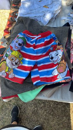 Size 5/6 Swim Shorts 