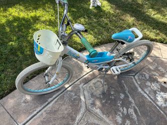 Trek Girls Mystic Bike