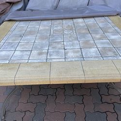 Tropitone Patio Table/ 8 Swivel Chairs 