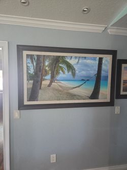 Hu.\nGE high quality.\nTextured painting from costco