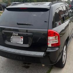 Jeep Compas 4x4 Limited 2007, 2,4 L, 4 cilindros. 