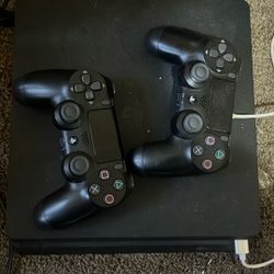 PS4 With Games , Works Perfectly Fine I Can Ft Or Show Video For Proof