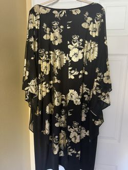 Woman's dress size 22W