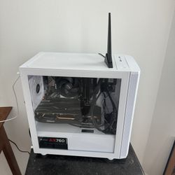 Gaming pc with transport bag