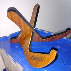 Guitar stand