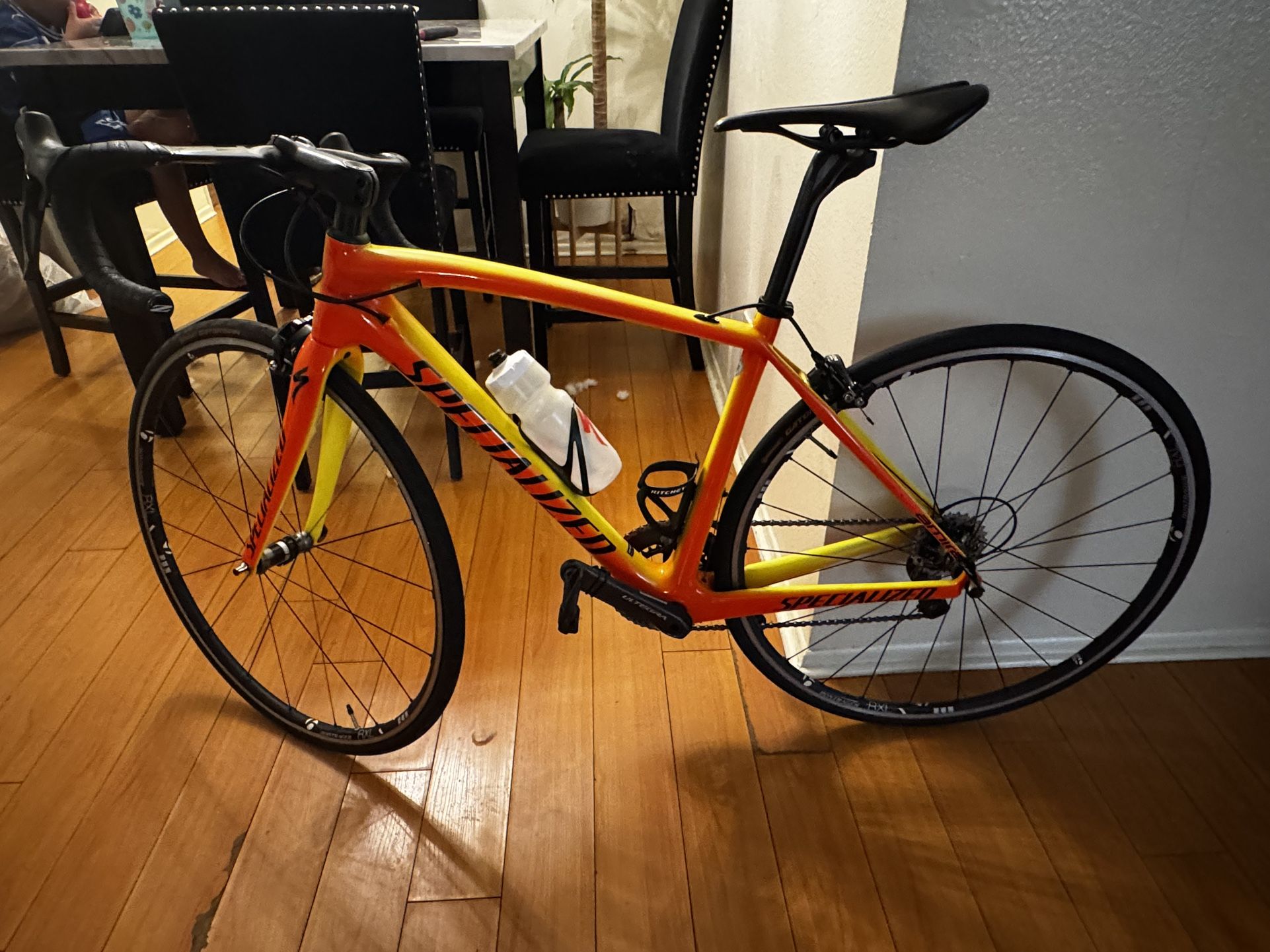 Specialized Tarmac Comp Torch Edition Specialized 2017 Amira Comp