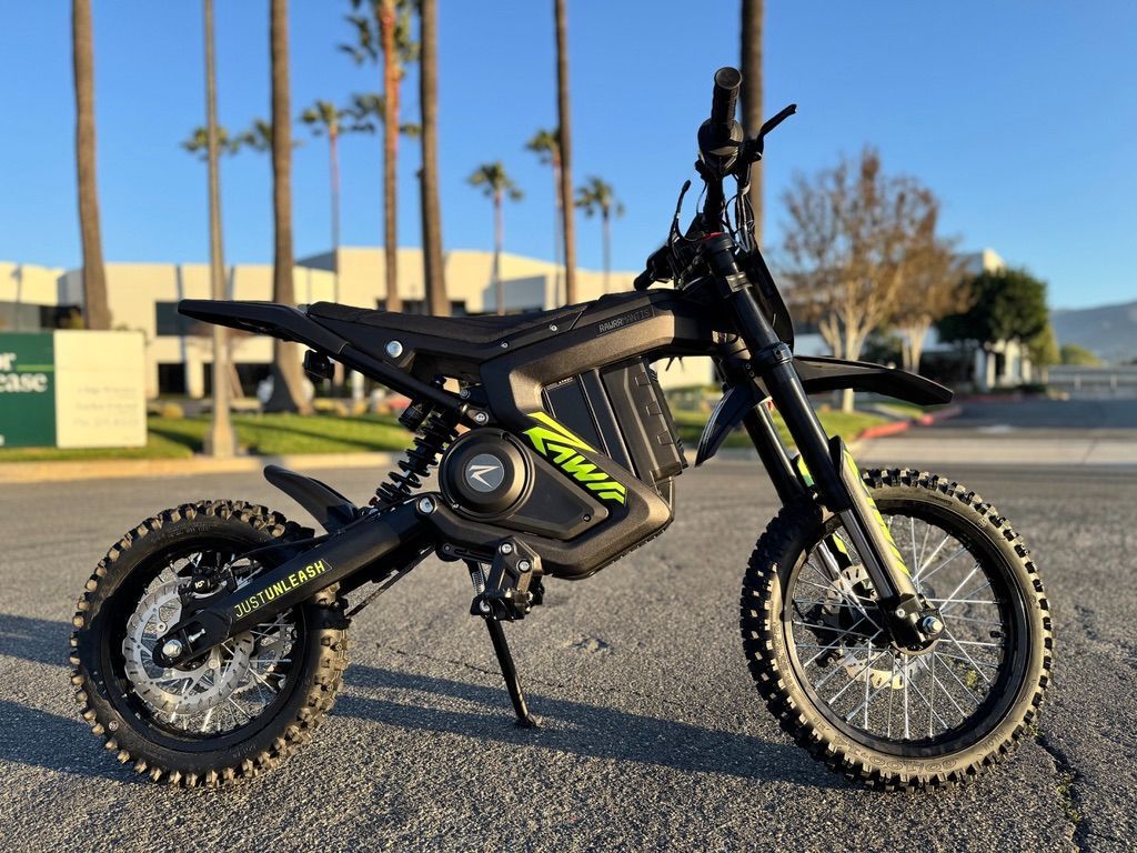 Mantis Mini R - 72V E Dirt Bike - 46+ mph