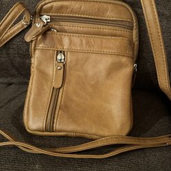 Crossbody/shoulder bag/Belt pouch