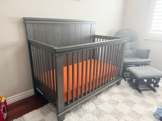 Convertible Crib with Newton Baby Mattress